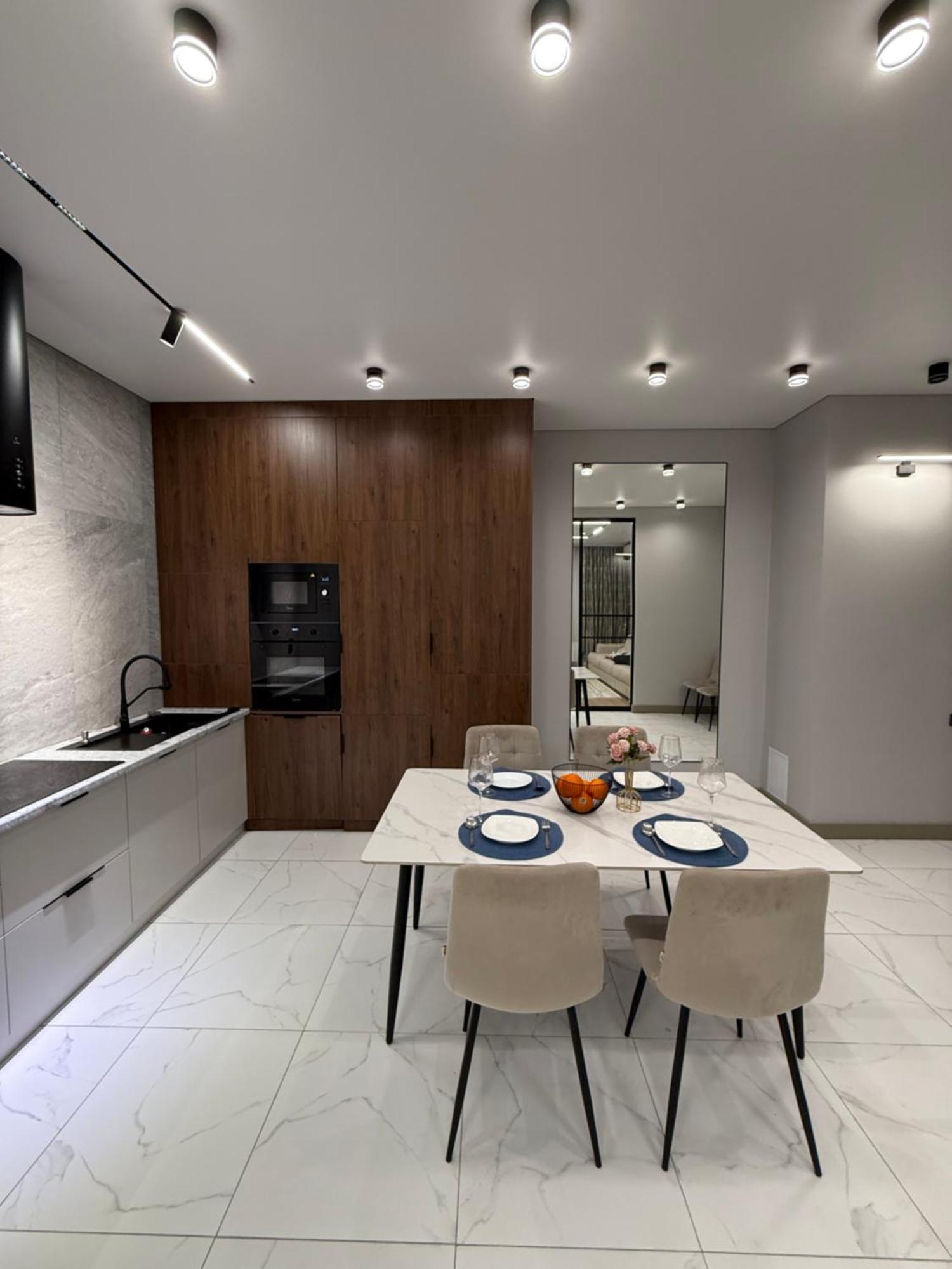 двухкомнатная с роскошным видом на Exclusive Apartment
